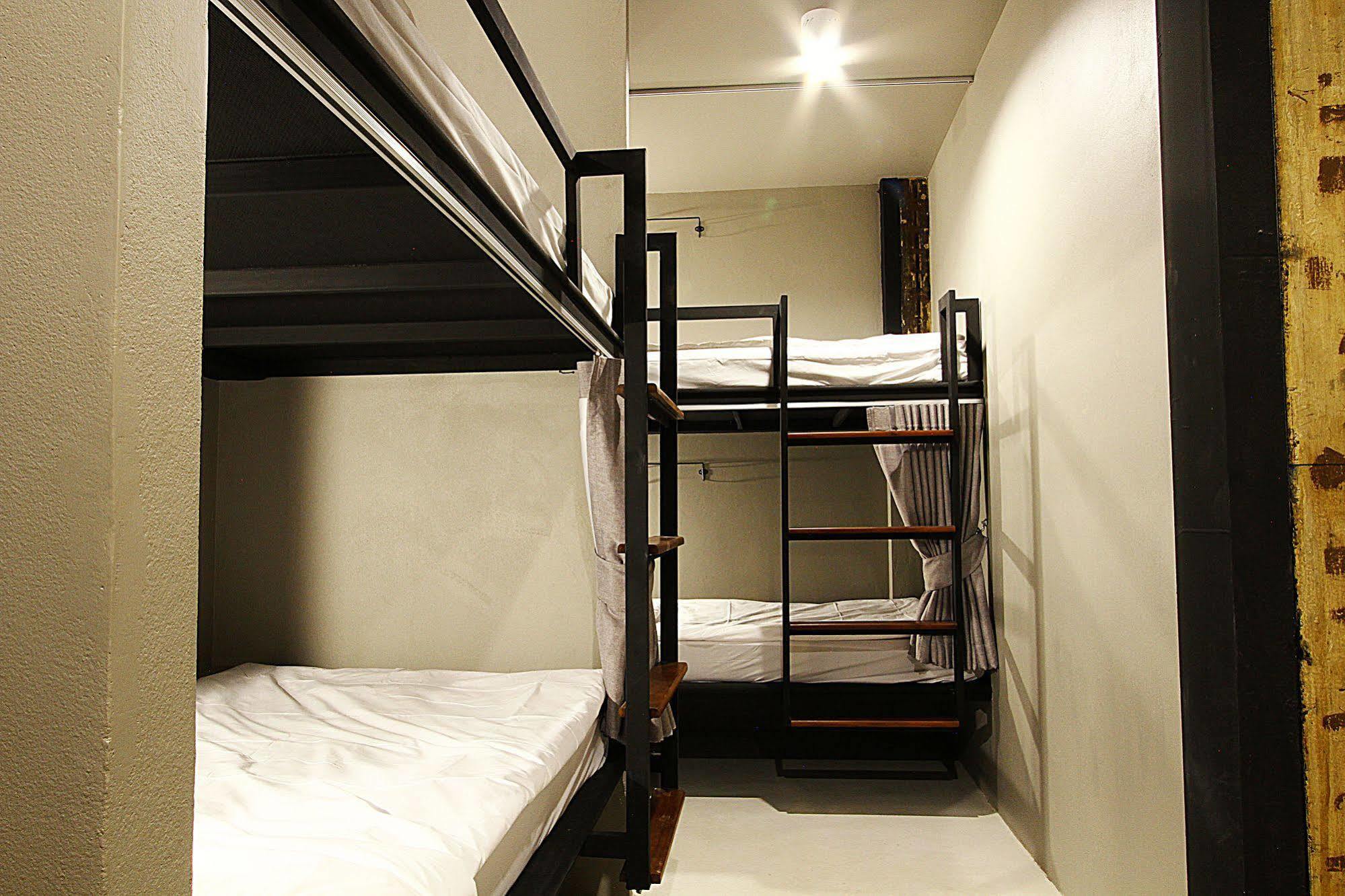 Here Hostel *